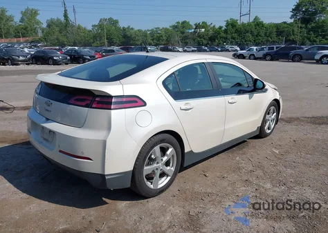 2013 Chevrolet Volt z USA, uszkodzony, nr VIN 1G1RD6E43DU147771